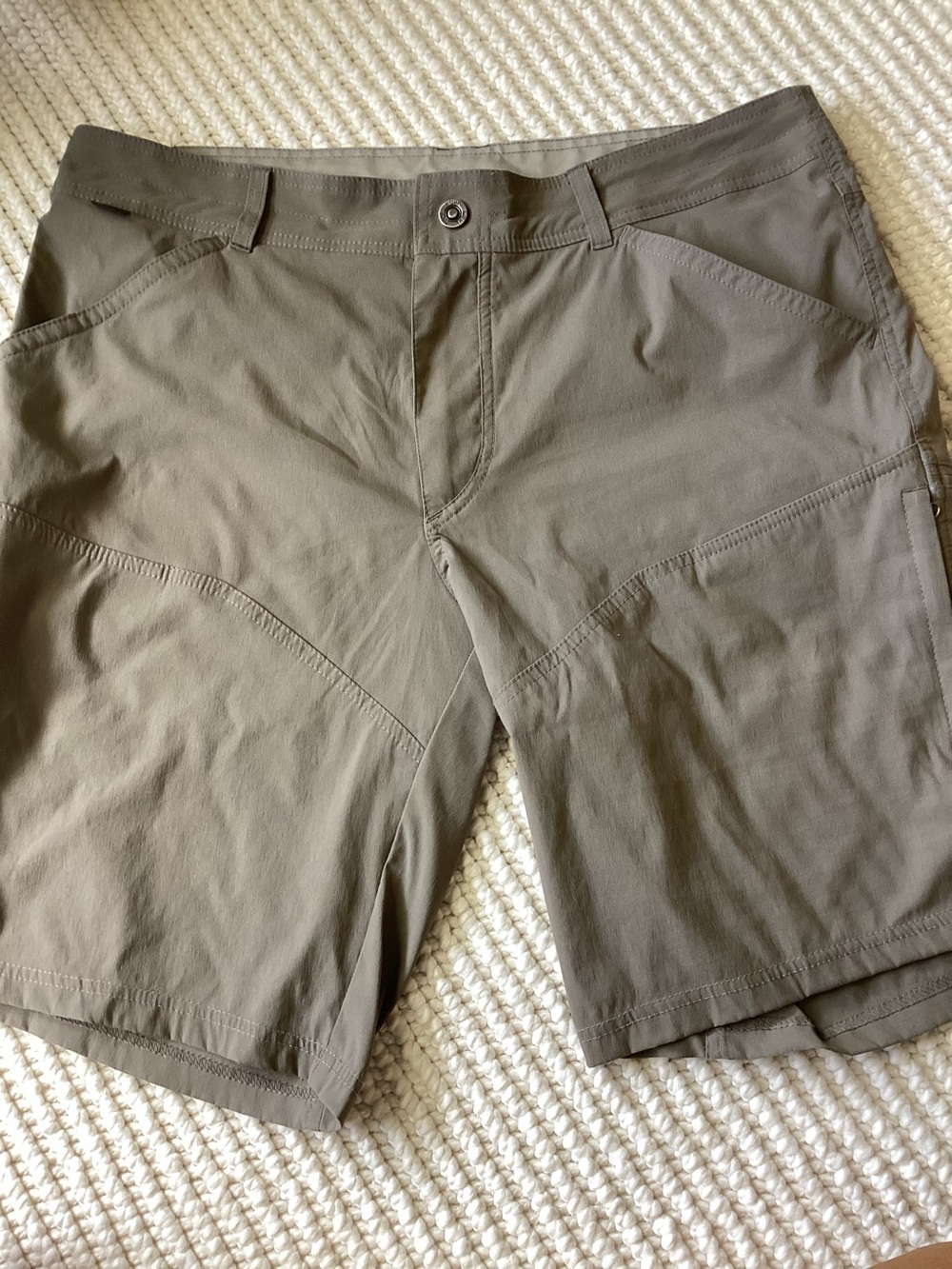 KUHL mens shorts, size 36